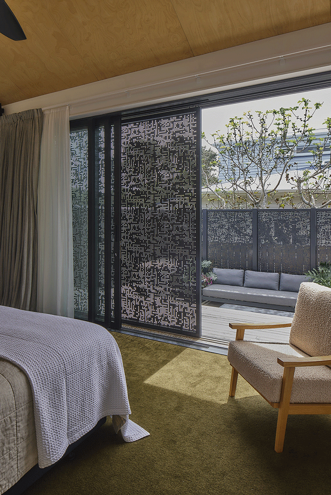 RoganNash.Waiheke.3235