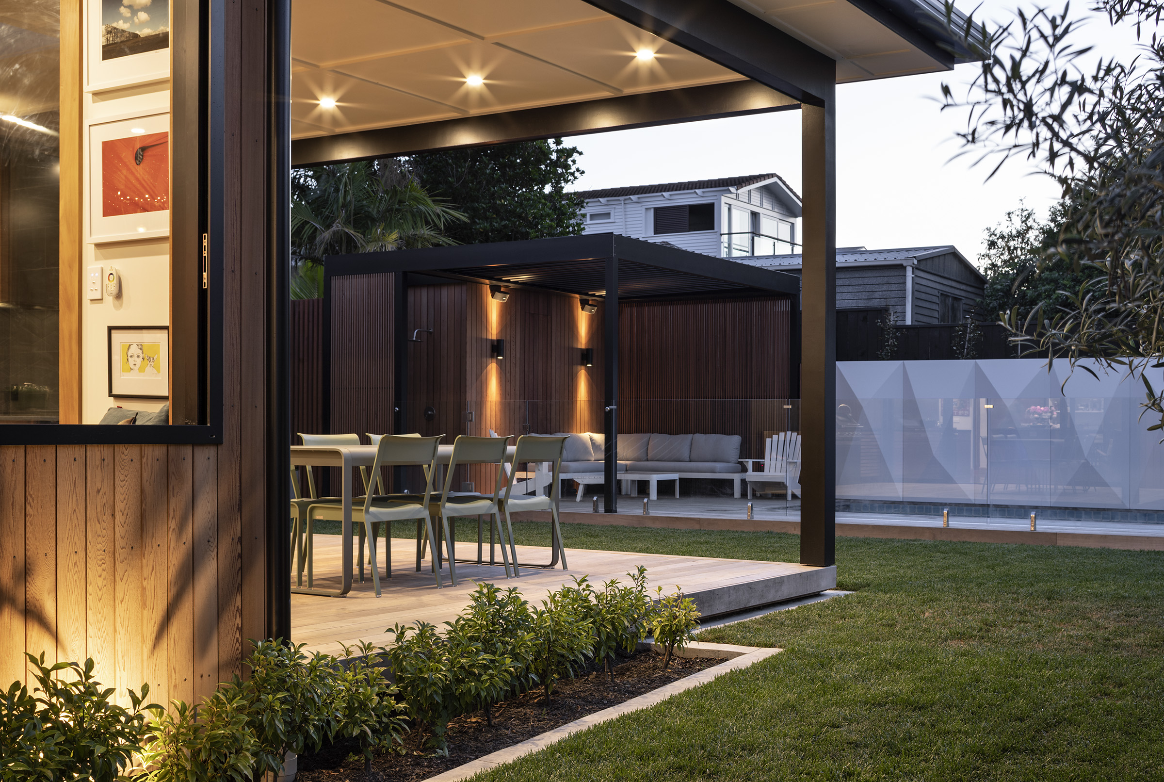 *Digital Process : Kahn@Pixsolution.co.nz