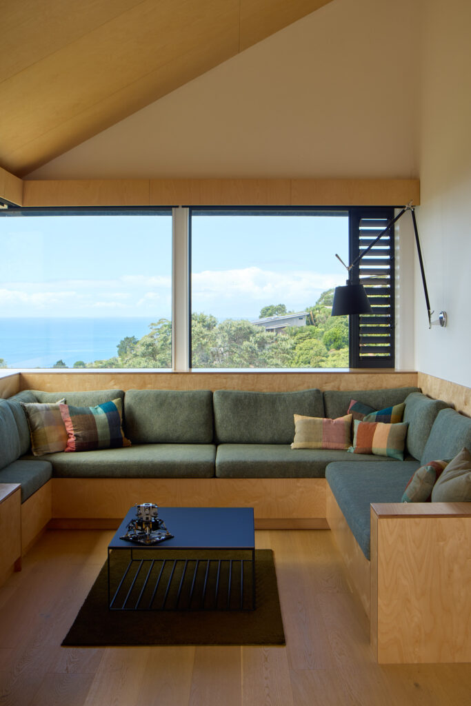RoganNash.Waiheke.350