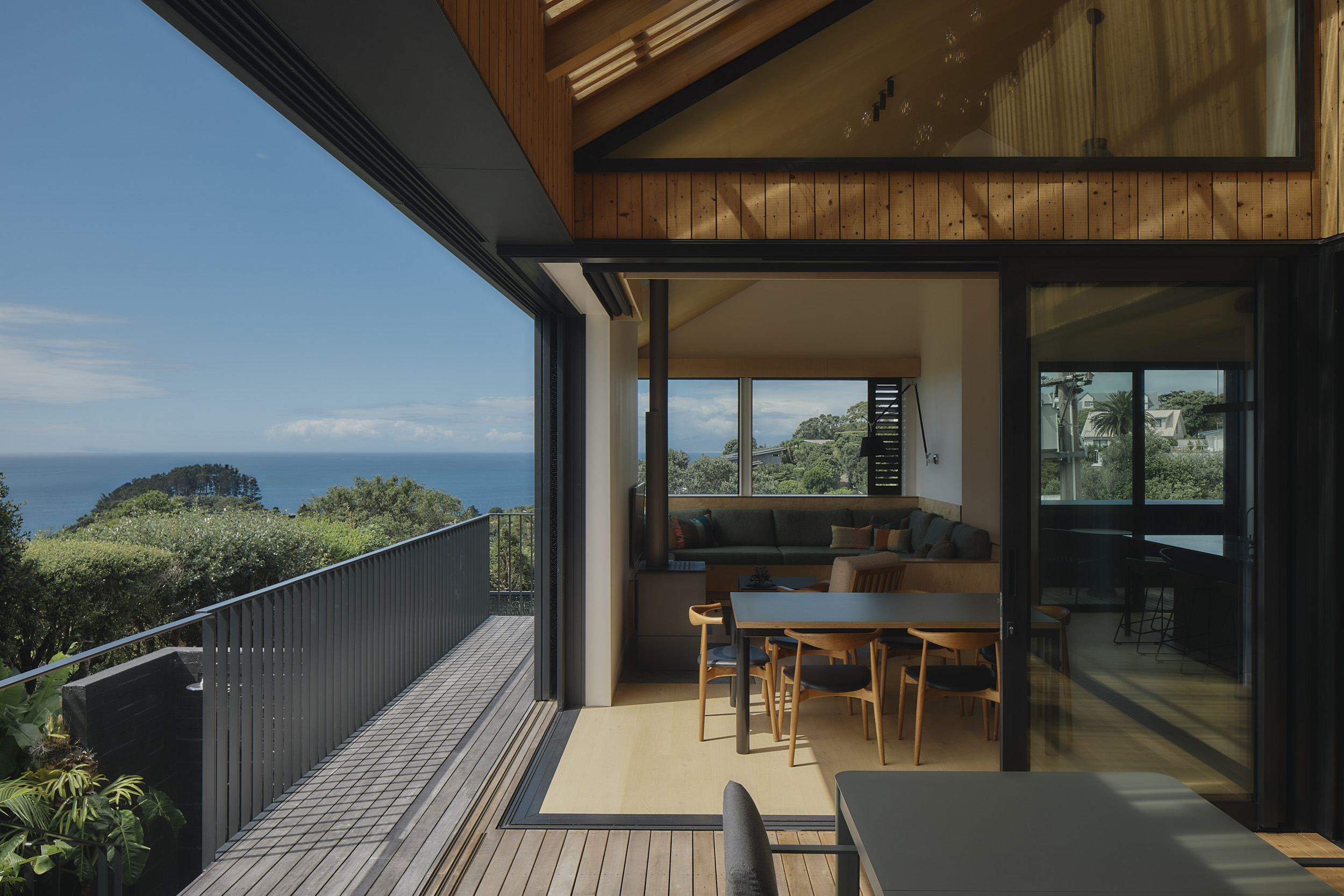 RoganNash.Waiheke.363