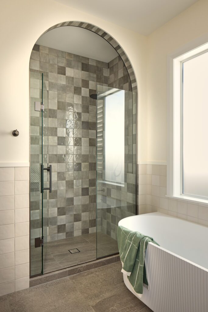 character bathroom shower reno.113