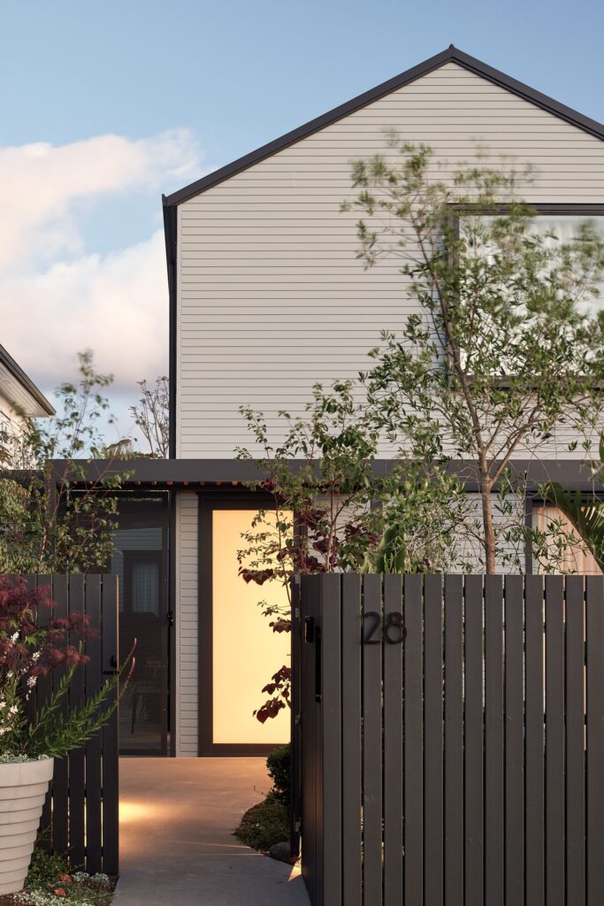 Renovate or Rebuild? How to Decide for Your Auckland Home