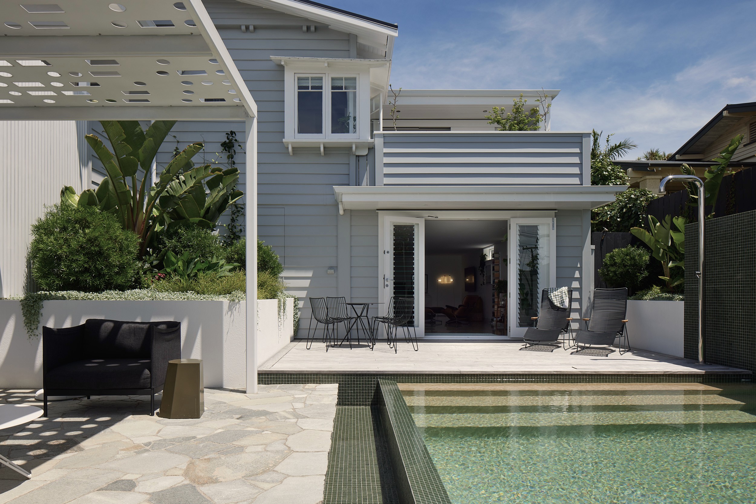 Auckland Bunalow renovation and pool