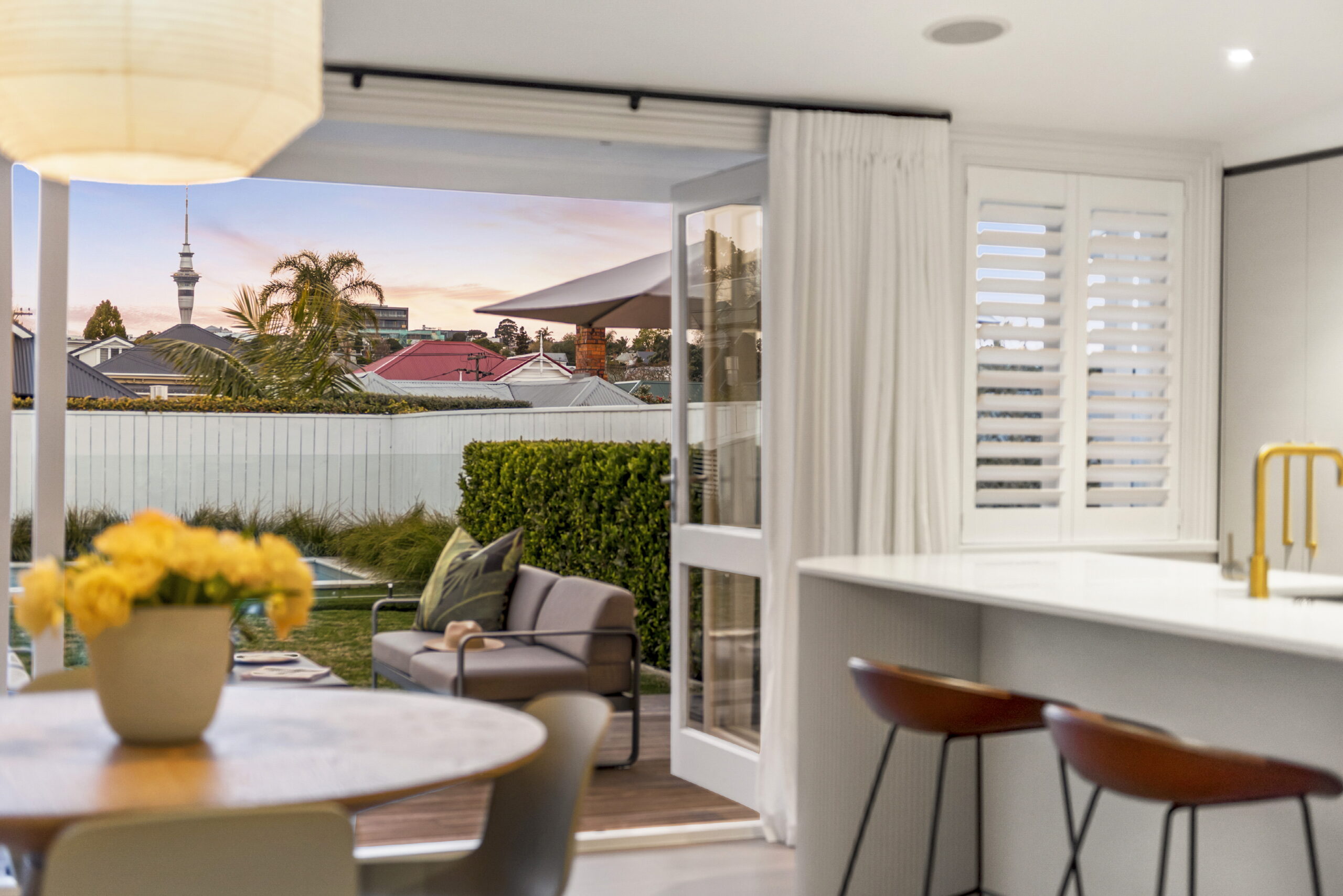 herne bay villa reno view to skytower